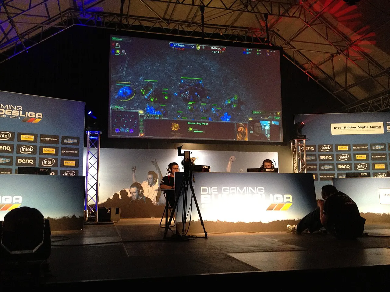 Cách xem trực tiếp giải đấu Esports lớn có phụ đề Việt